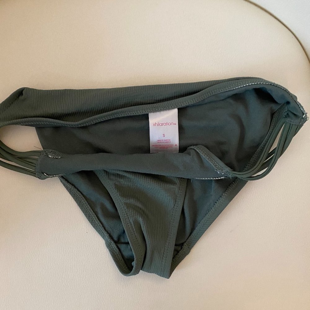 Cheeky Xhilaration green bottoms